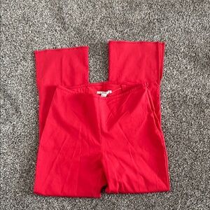 Red capri pants